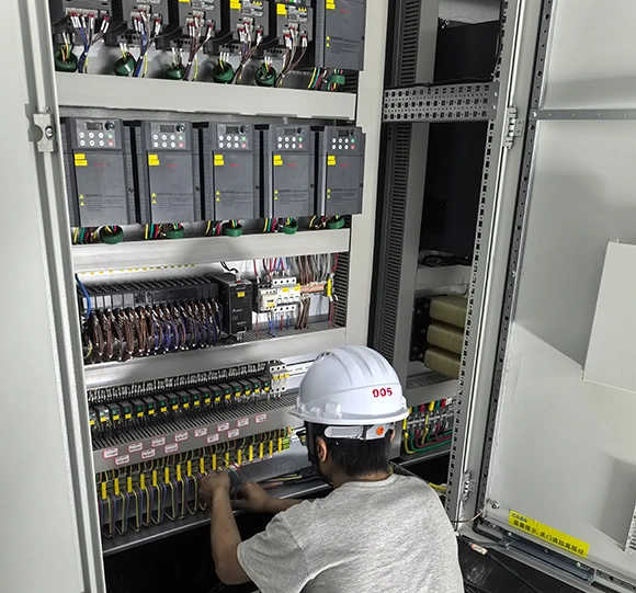 Fabricantes especializados de gabinetes eléctricos industriales desde 2005