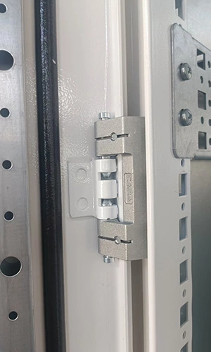 Gabinete de servidores de red para instalación en piso