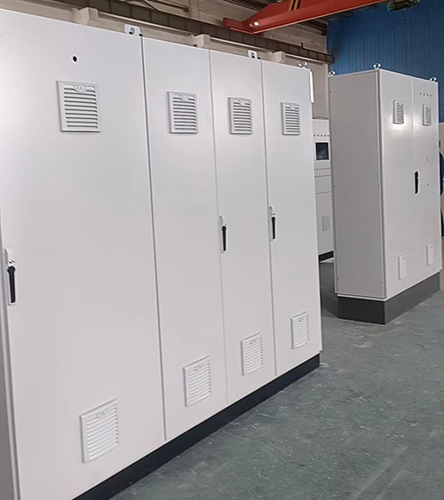 Gabinete de control independiente de múltiples módulos